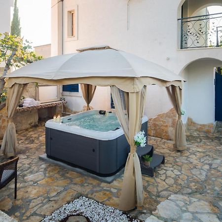 Villa Em Τρογκίρ Εξωτερικό φωτογραφία