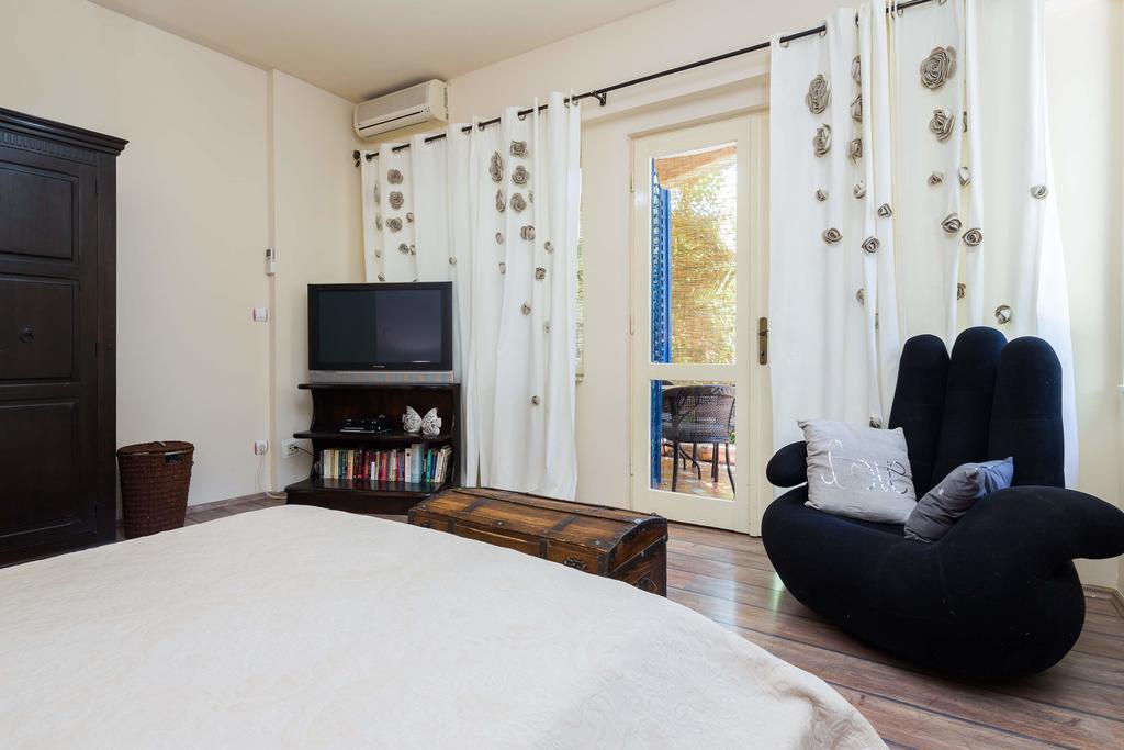 Villa Em Τρογκίρ Εξωτερικό φωτογραφία