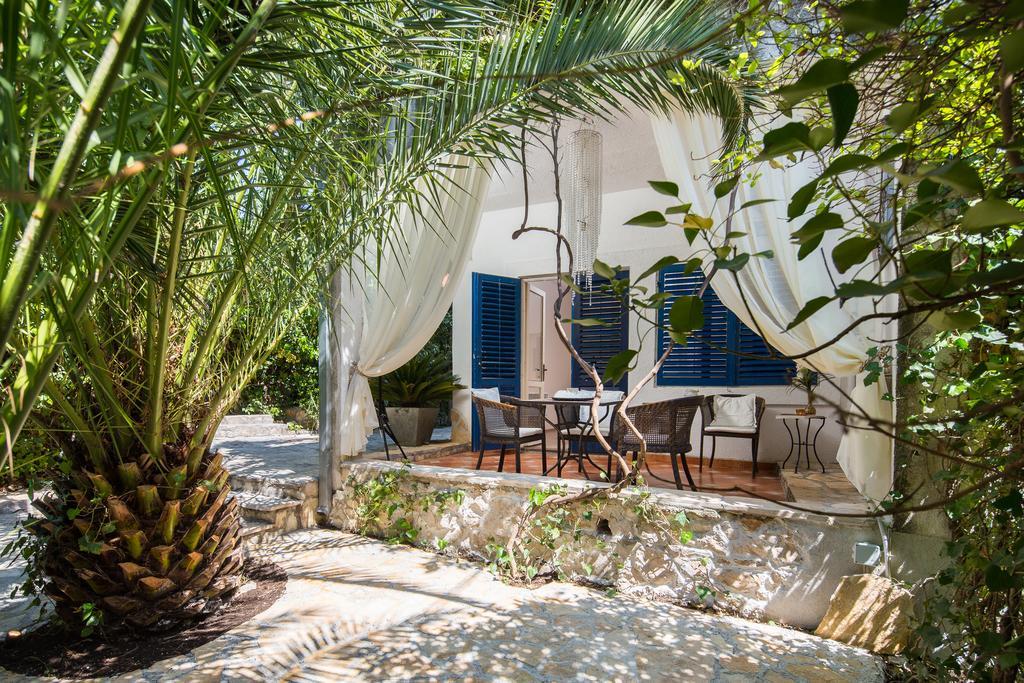 Villa Em Τρογκίρ Εξωτερικό φωτογραφία